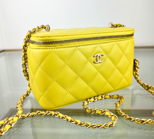 Chanel Pearl Vanity Case with Chain