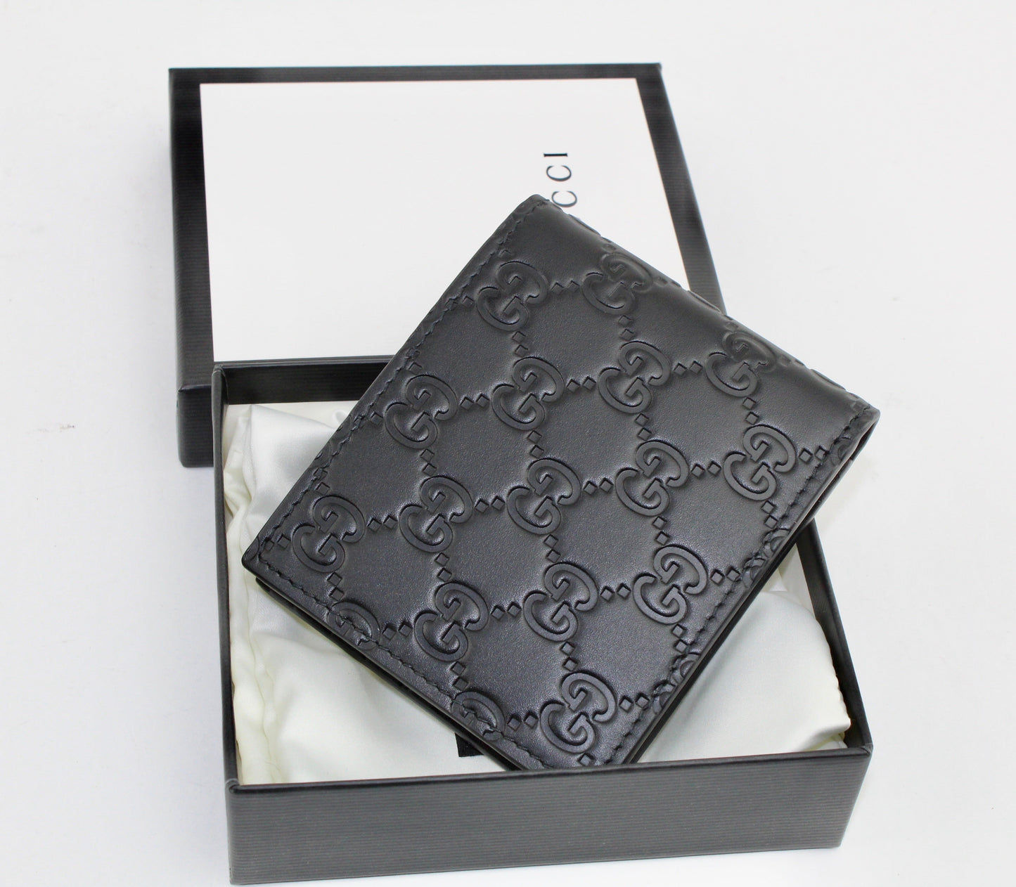 GUCCI SIGNATURE WALLET