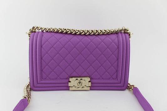 CHANEL CAVIAR MEDIUM BOY BAG