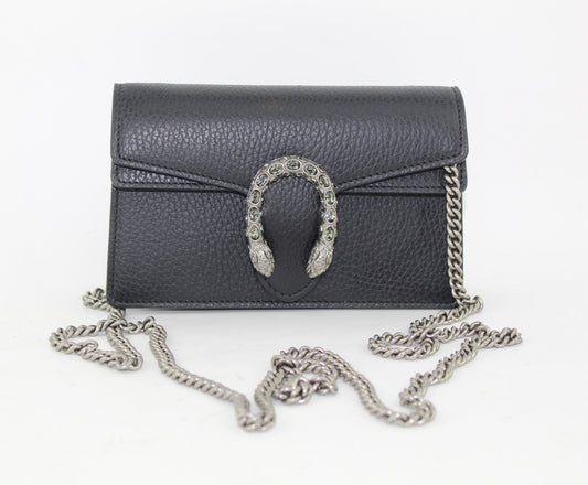 Gucci Dionysus GG Supreme Super Mini Bag in Black