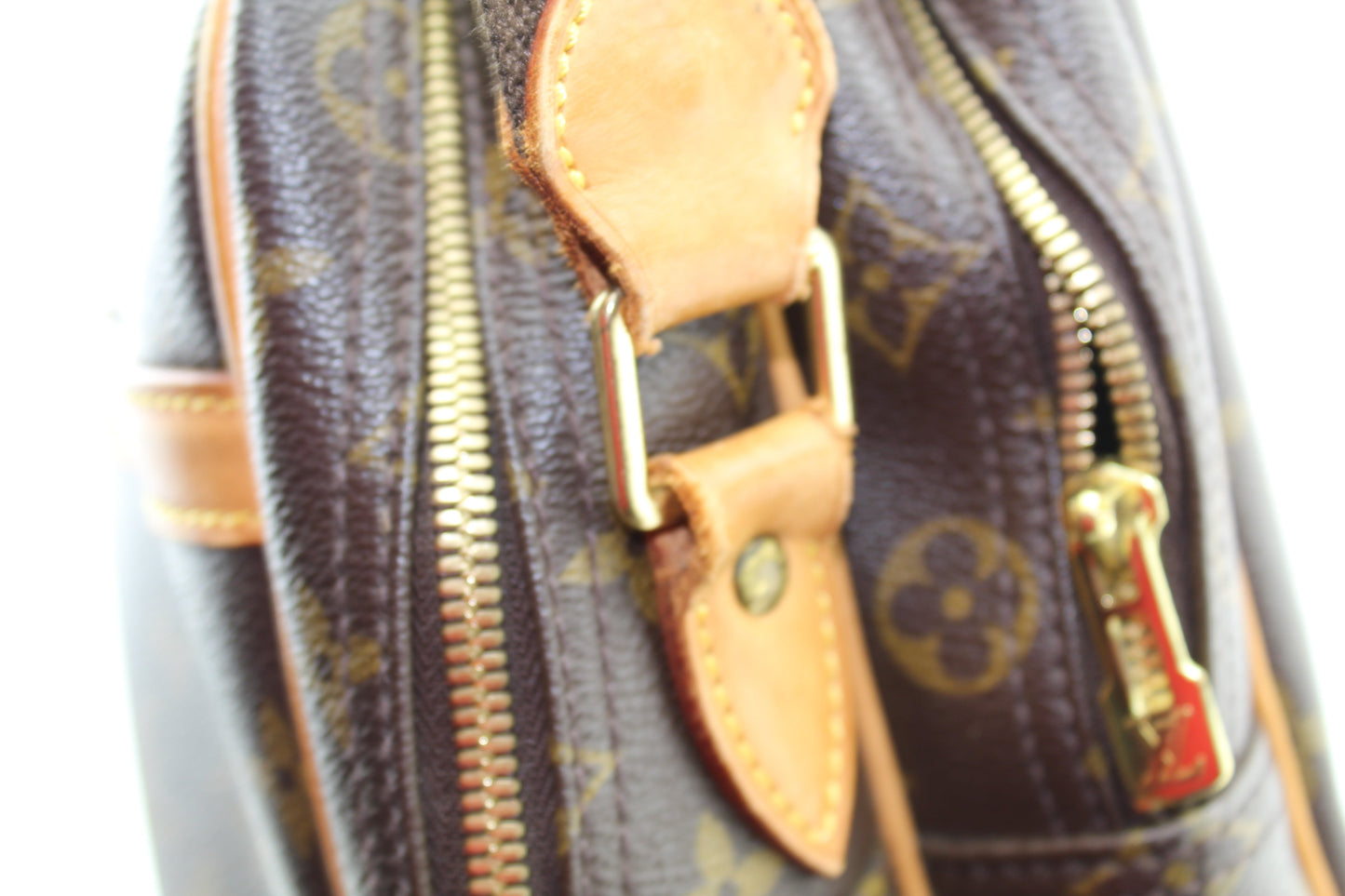LOUIS VUITTON  MONOGRAM REPORTER GM CROSSBODY BAG