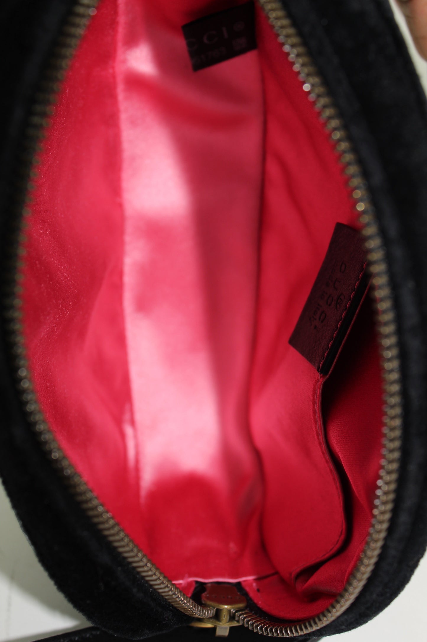 GUCCI MARMONT 2.0 CRYSTAL & VELVET BELT BAG