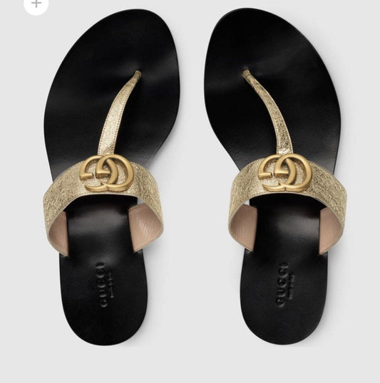 GUCCI LEATHER THONG SANDAL SIZE 41