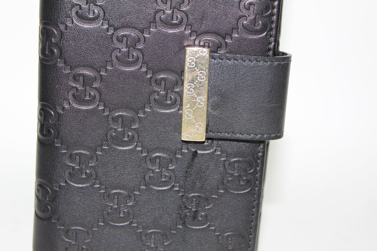 GUCCI SIGNATURE CHECKBOOK WALLET