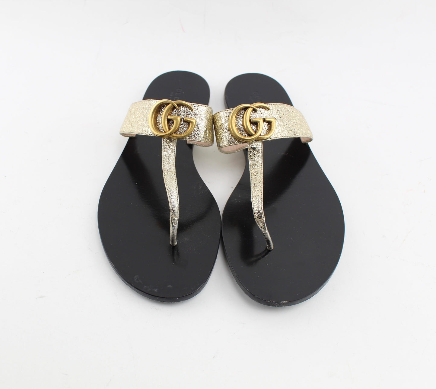 GUCCI LEATHER THONG SANDAL SIZE 41