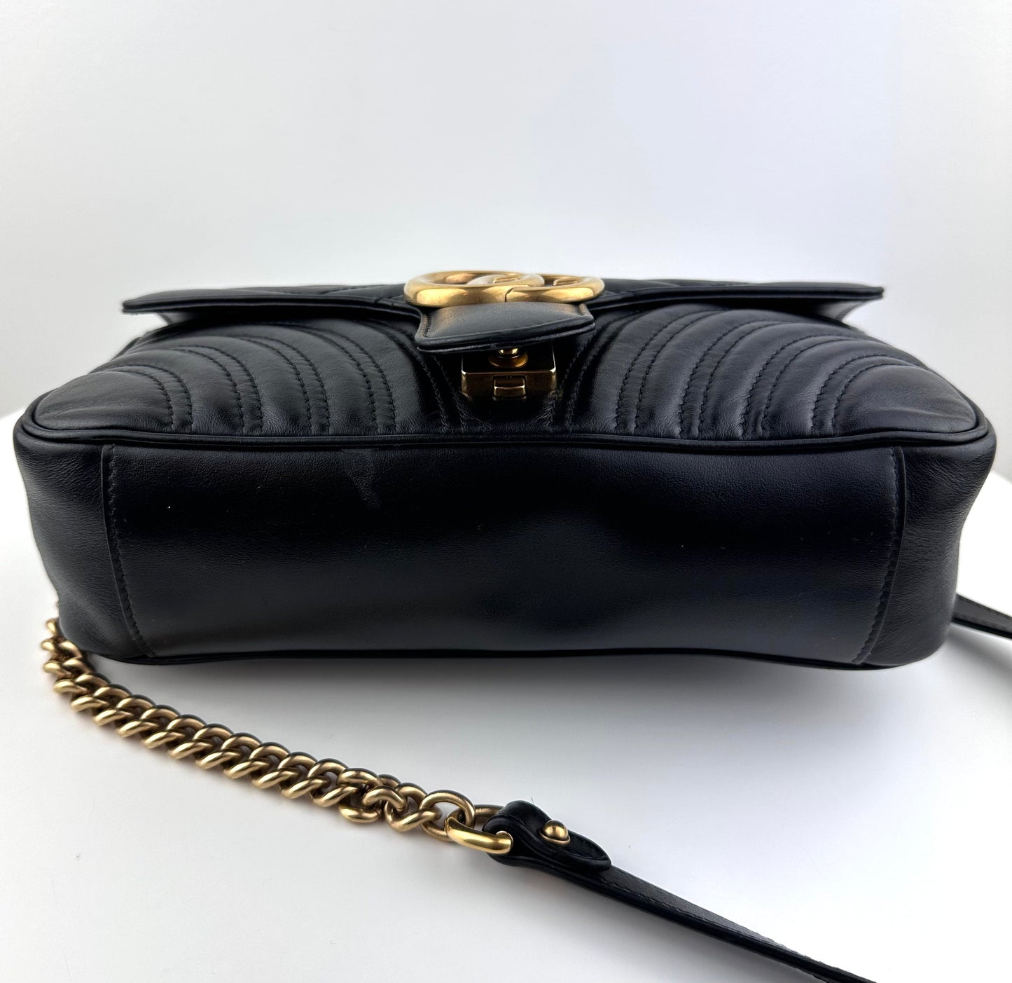 Gucci GG Marmont Small Matelasse Shoulder bag
